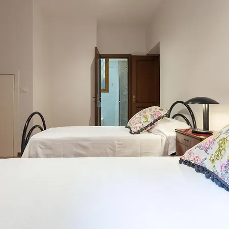 Modi, By Short Holidays Appartement Bologna